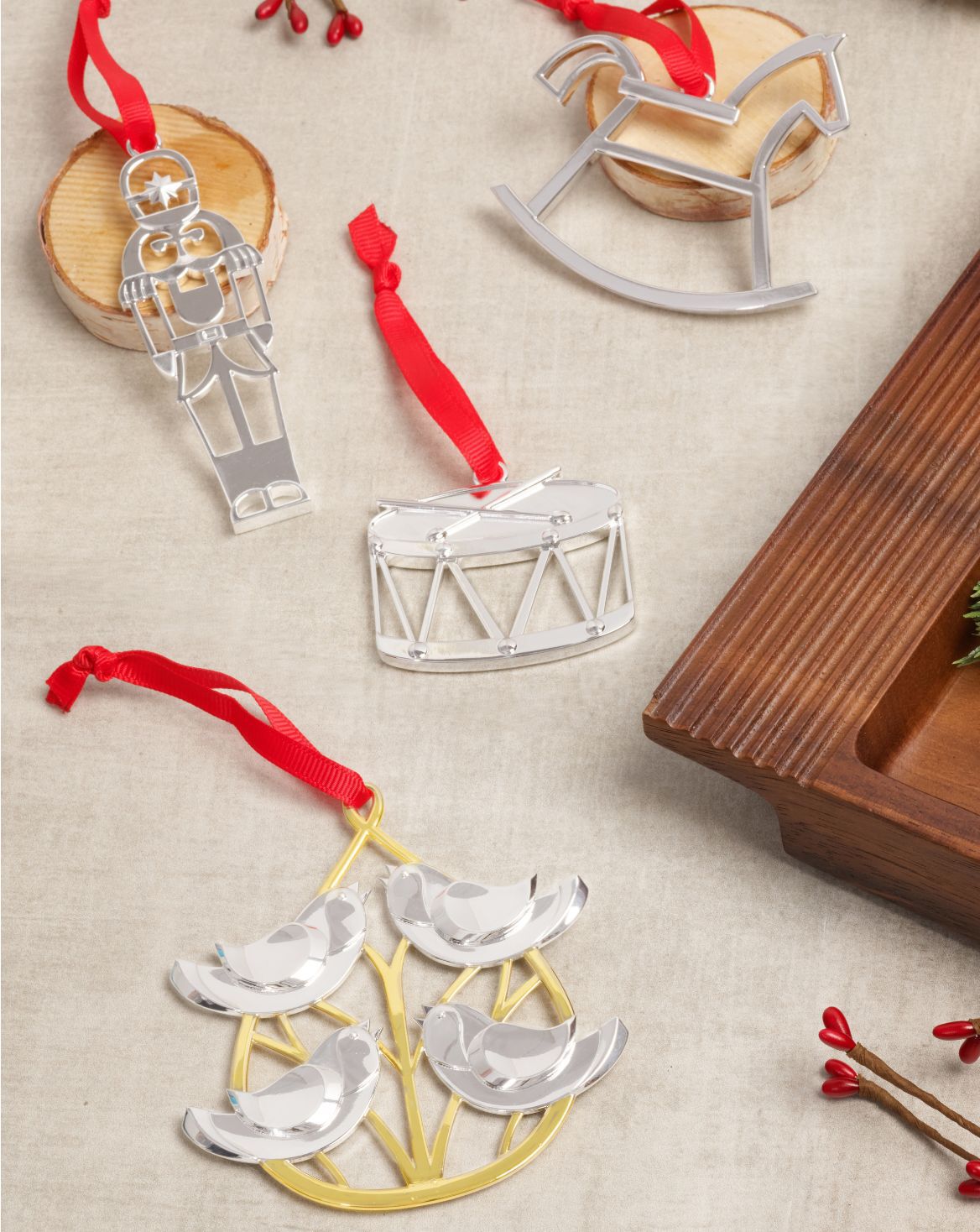 Nambé Ornament Collection Glance