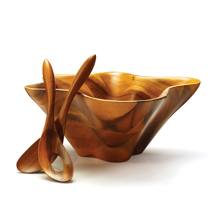 Oceana Coral Salad Bowl w/ Servers