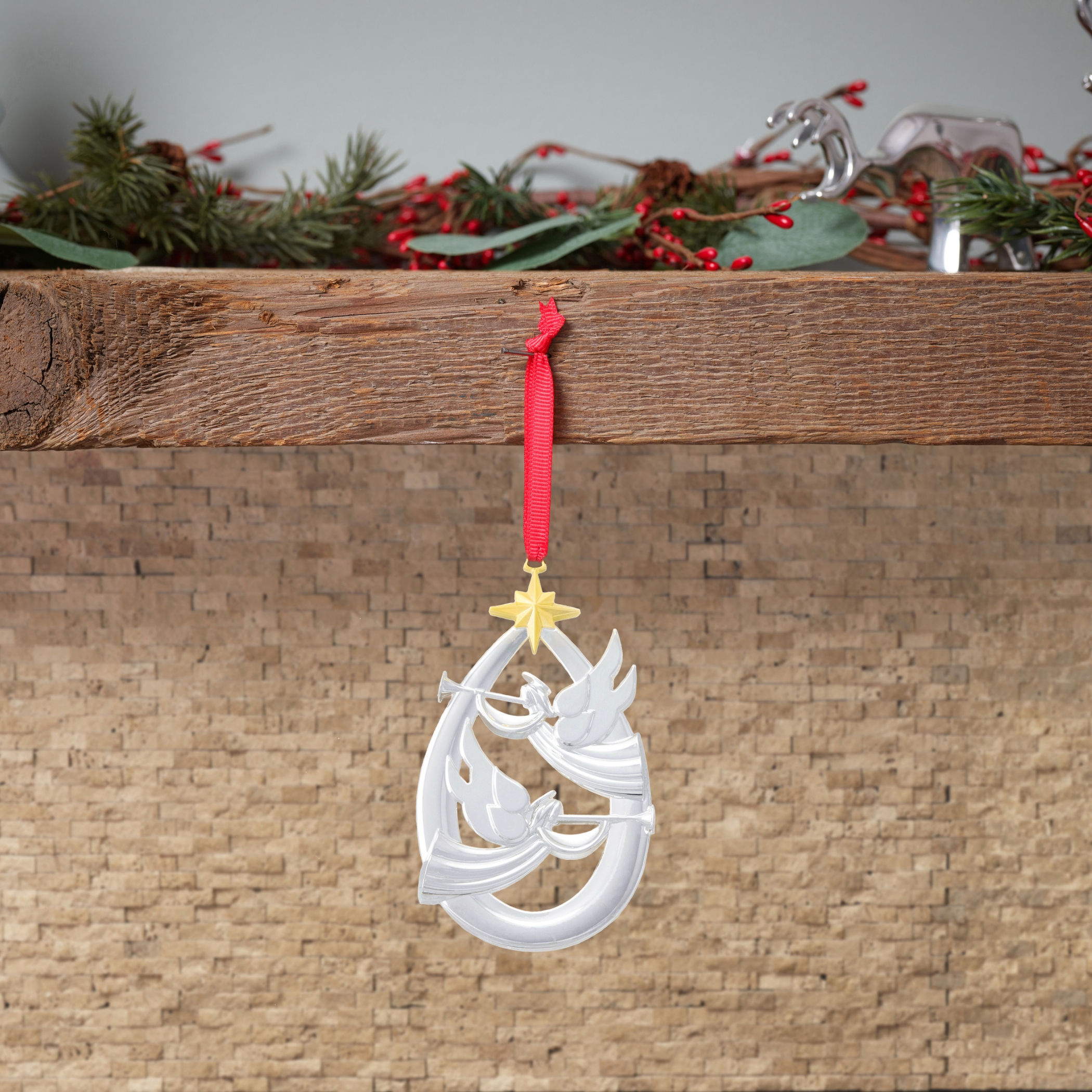 Glorious Angels Ornament image number null