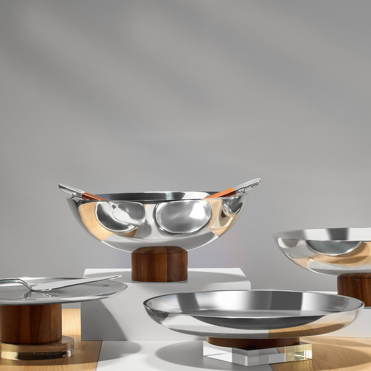 Pinnacle Footed Bowl image number null