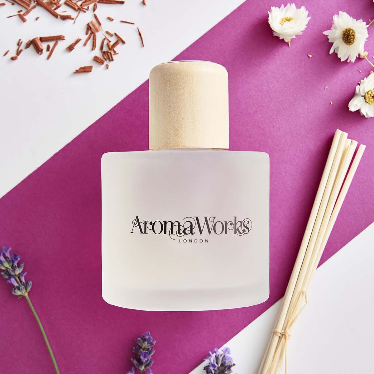 Large Signature Reed Diffuser - Nurture image number null