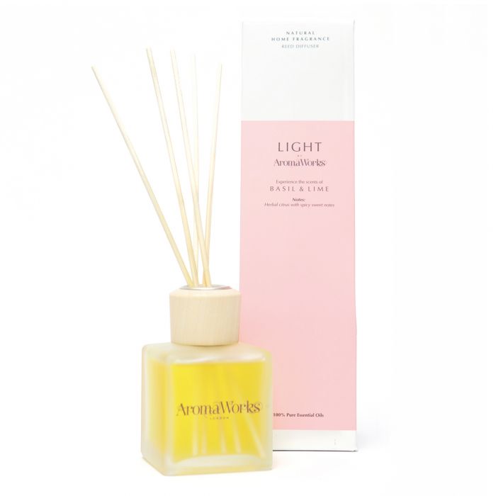 Light Small Reed Diffuser - Basil & Lime image number null
