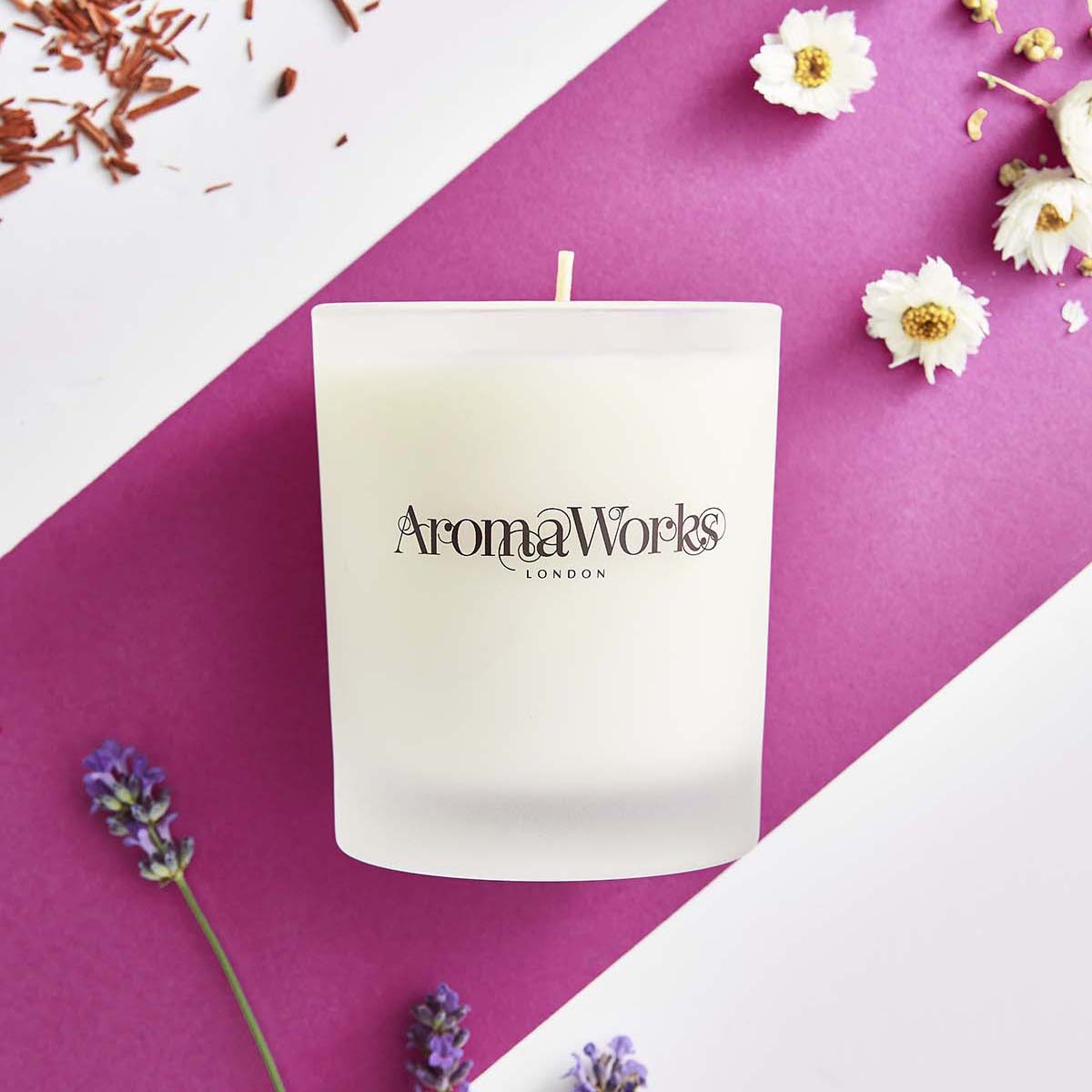 Signature Single Wick Candle - Nurture image number null