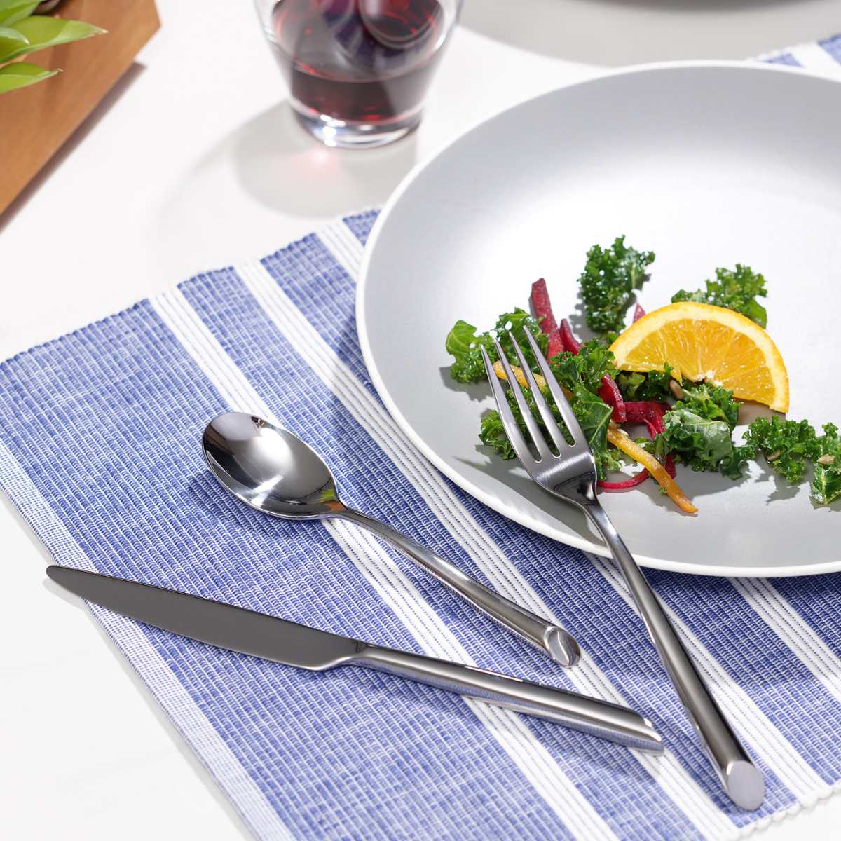 Frond 51 Piece Flatware Set image number null