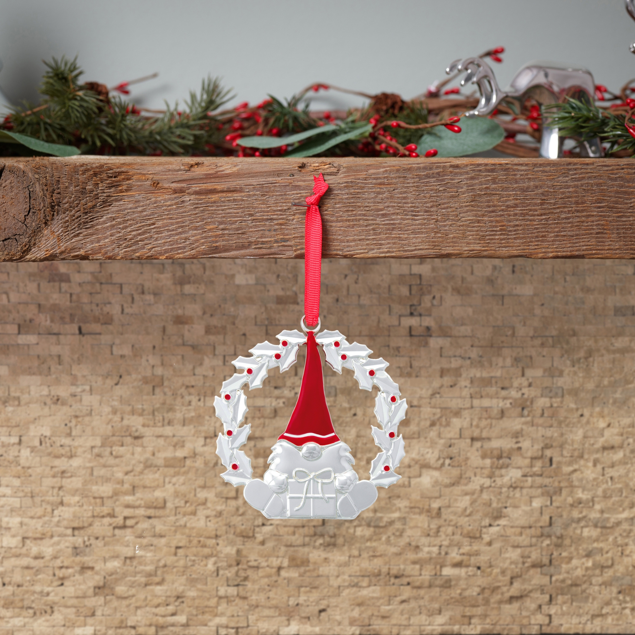Gnome Wreath Ornament image number null