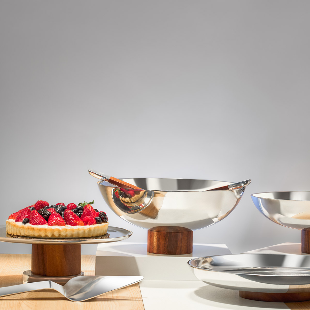Pinnacle Footed Cake Plate w/ Server image number null